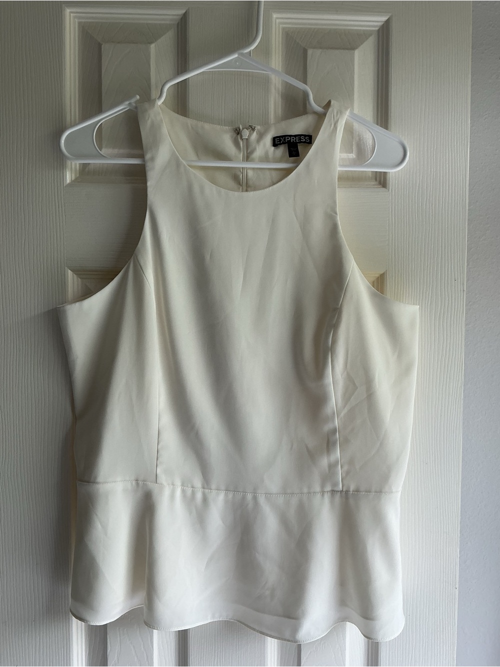 Express Cream Sleeveless Peplum Top L - Picture 8 of 13